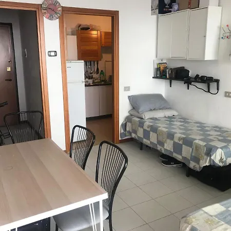 White Tower Flat Bisceglie M1 Guest house